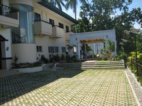 Davao Eagle Ridge Resort Exterior foto